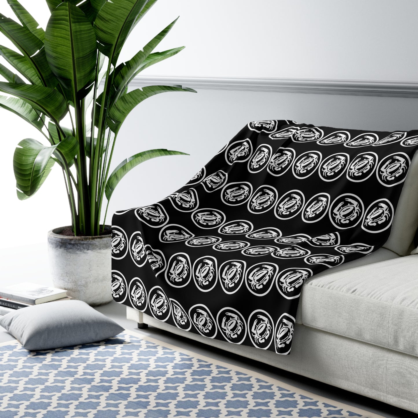 Zeke's Coffee Crab Bean Pattern Sherpa Fleece Blanket