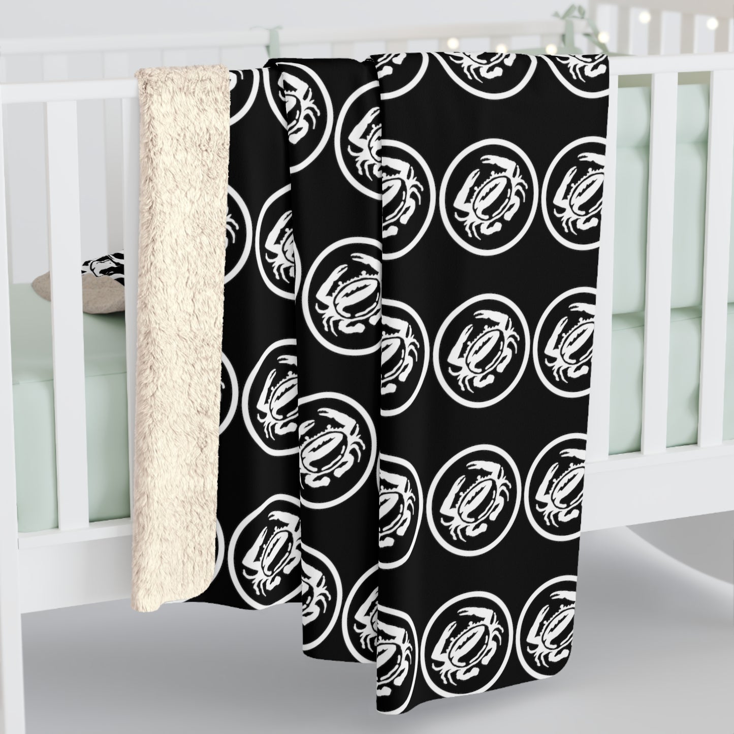 Zeke's Coffee Crab Bean Pattern Sherpa Fleece Blanket